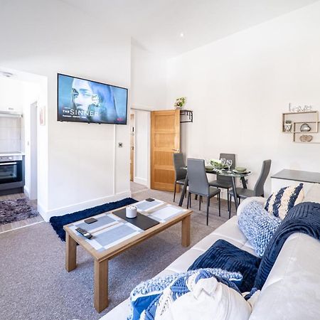 Cozy 1-Bedroom Apartment In The Heart Of Barnsley Town Centre Zewnętrze zdjęcie