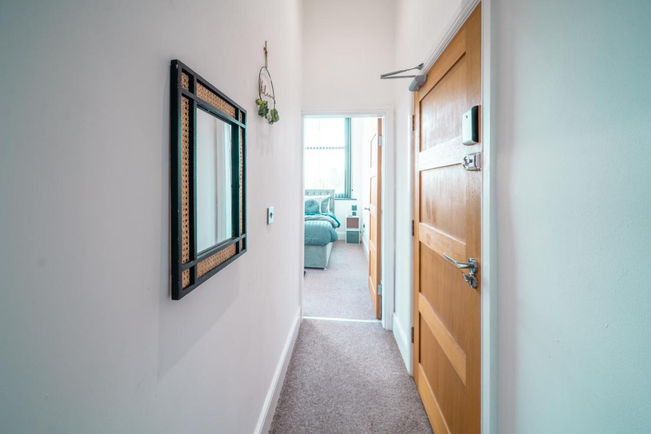Cozy 1-Bedroom Apartment In The Heart Of Barnsley Town Centre Zewnętrze zdjęcie