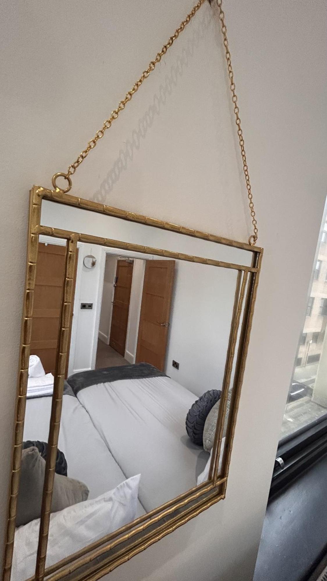 Cozy 1-Bedroom Apartment In The Heart Of Barnsley Town Centre Zewnętrze zdjęcie